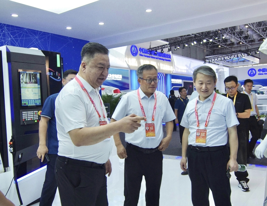 逐夢(mèng)﹒攜手向未來|中國樂凱攜產(chǎn)品亮相2024珠海航展